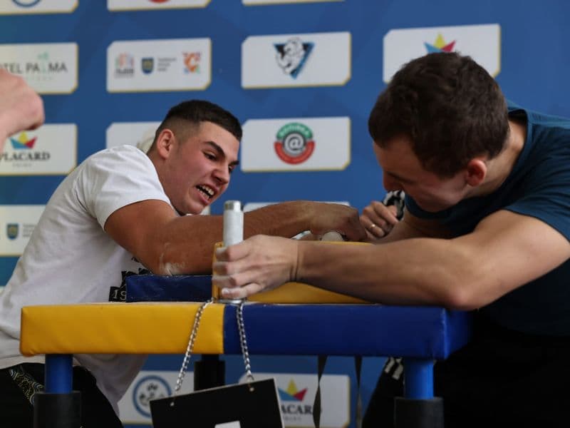 Чемпіонат м. Львова з армрестлінгу серед школярів