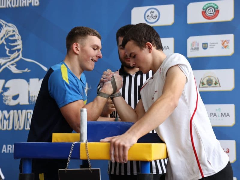 Чемпіонат м. Львова з армрестлінгу серед школярів