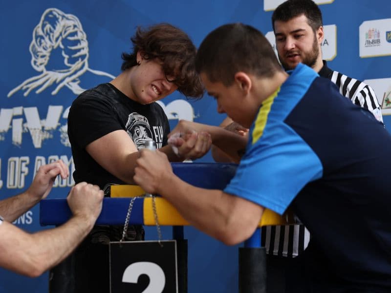 Чемпіонат м. Львова з армрестлінгу серед школярів