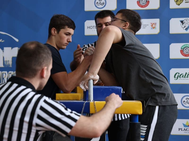 Чемпіонат м. Львова з армрестлінгу серед школярів