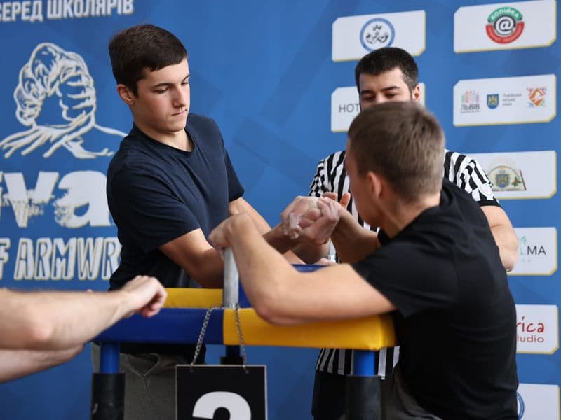 Чемпіонат м. Львова з армрестлінгу серед школярів