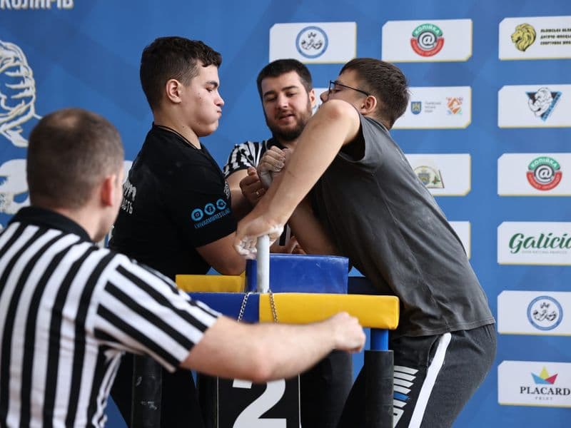 Чемпіонат м. Львова з армрестлінгу серед школярів