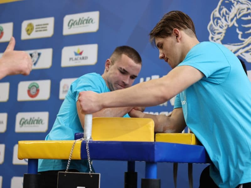Чемпіонат м. Львова з армрестлінгу серед школярів