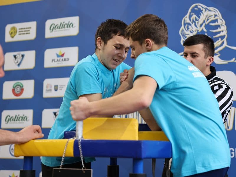 Чемпіонат м. Львова з армрестлінгу серед школярів