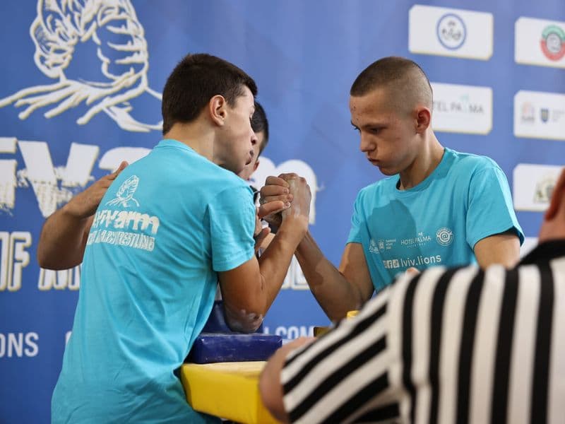 Чемпіонат м. Львова з армрестлінгу серед школярів