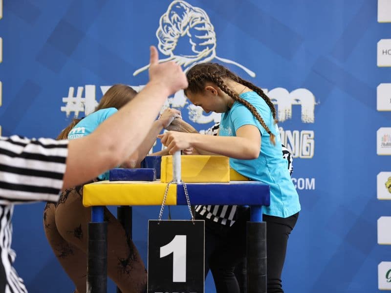 Чемпіонат м. Львова з армрестлінгу серед школярів