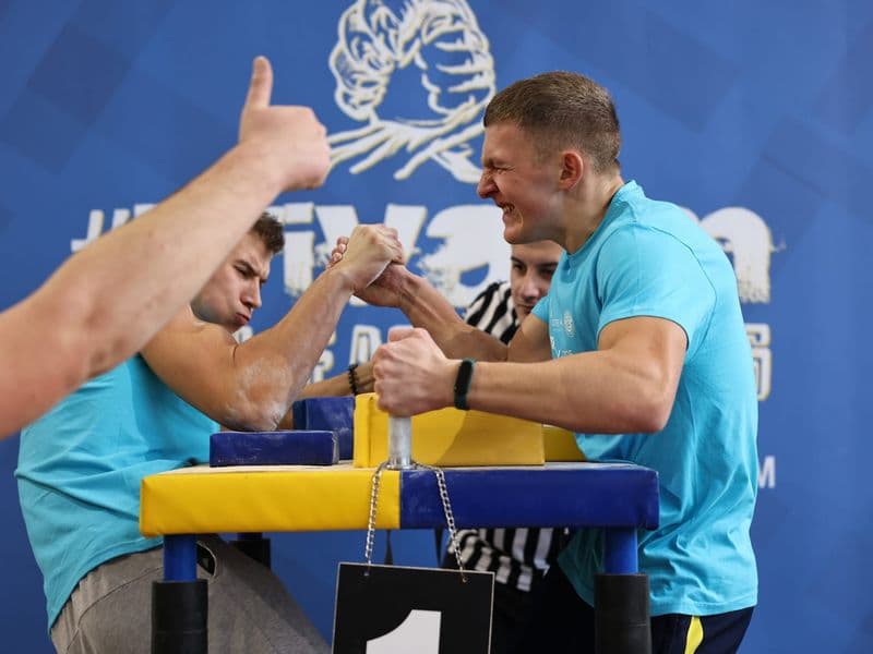 Чемпіонат м. Львова з армрестлінгу серед школярів