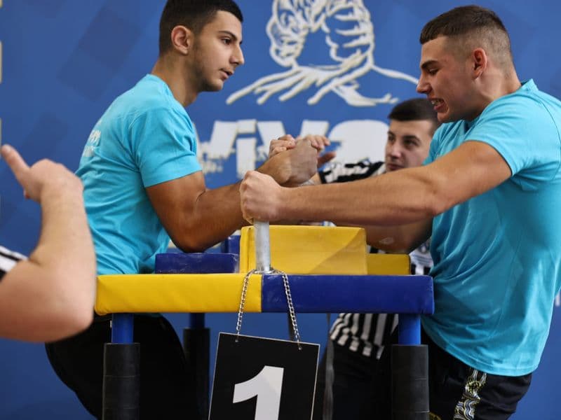 Чемпіонат м. Львова з армрестлінгу серед школярів