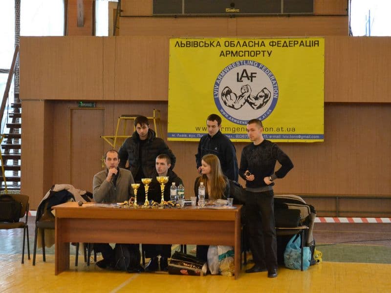 Чемпіонат Львівської області серед дорослих 2013