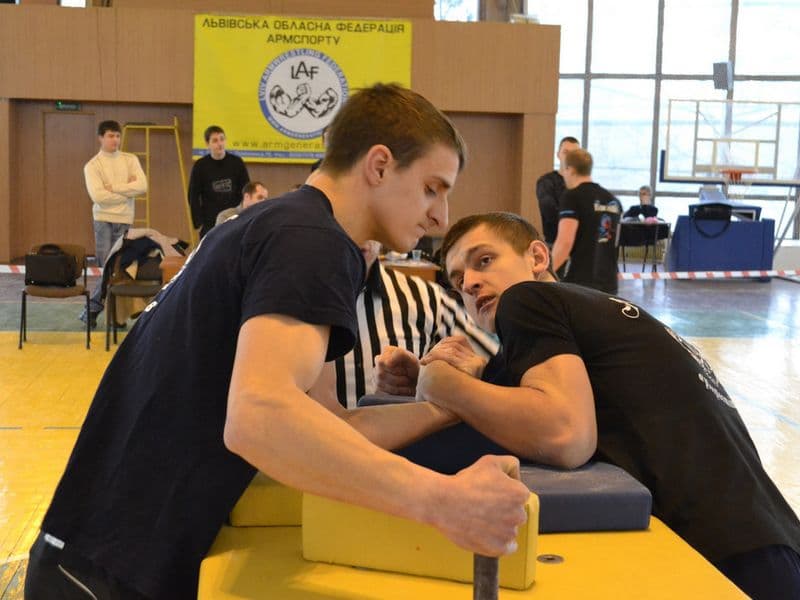 Чемпіонат Львівської області серед дорослих 2013