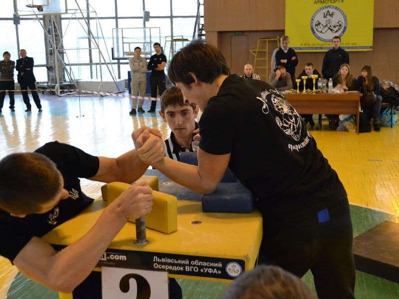 Чемпіонат Львівської області серед дорослих 2013