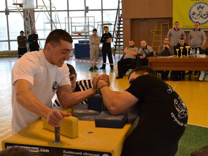 Чемпіонат Львівської області серед дорослих 2013