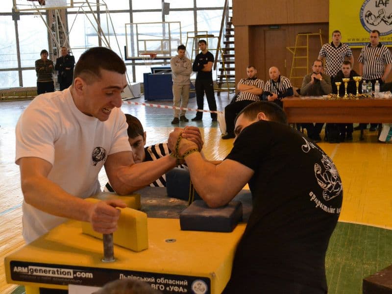 Чемпіонат Львівської області серед дорослих 2013