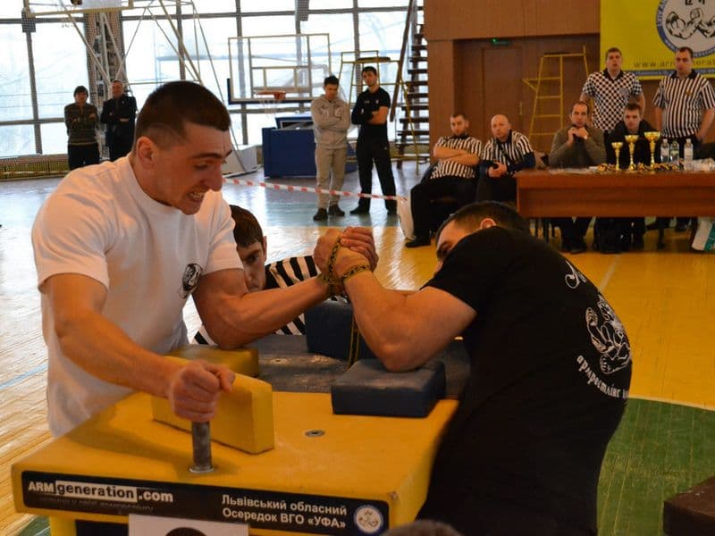 Чемпіонат Львівської області серед дорослих 2013