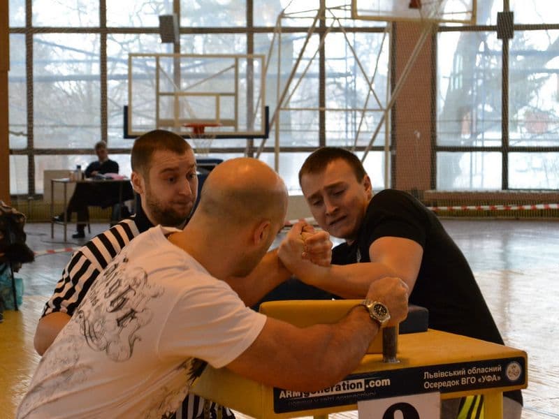 Чемпіонат Львівської області серед дорослих 2013