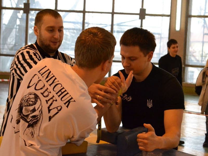 Чемпіонат Львівської області серед дорослих 2013