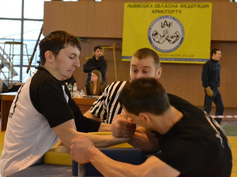 Чемпіонат Львівської області серед дорослих 2013