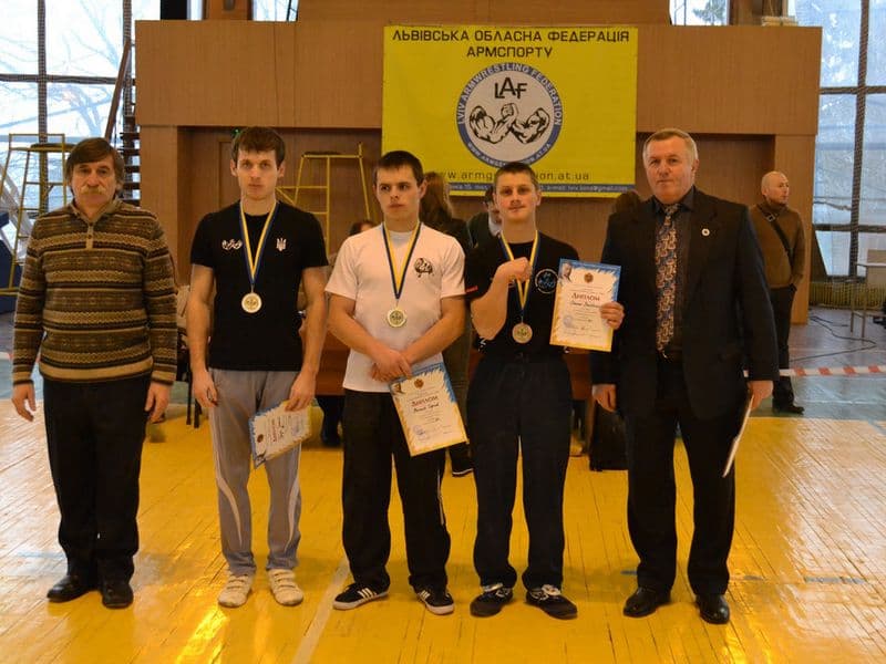 Чемпіонат Львівської області серед дорослих 2013