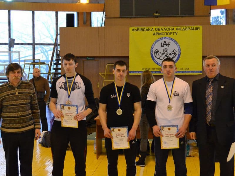 Чемпіонат Львівської області серед дорослих 2013