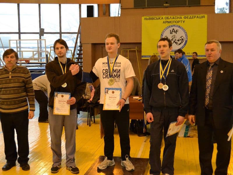 Чемпіонат Львівської області серед дорослих 2013