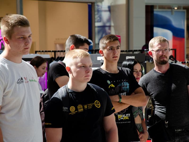 Благодійний турнір з армрестлінгу на підтримку ЗСУ