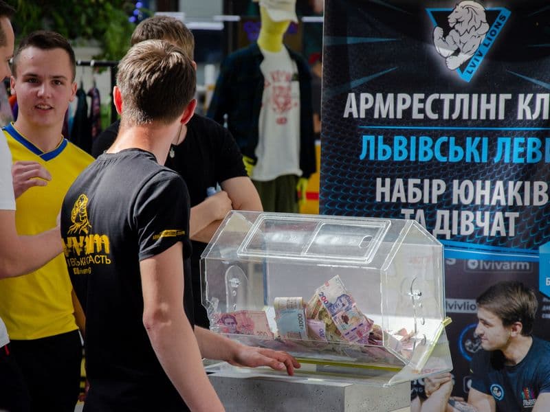 Благодійний турнір з армрестлінгу на підтримку ЗСУ