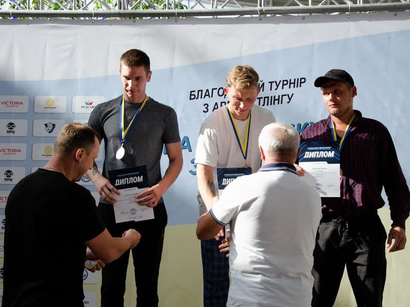 Благодійний турнір з армрестлінгу на підтримку ЗСУ