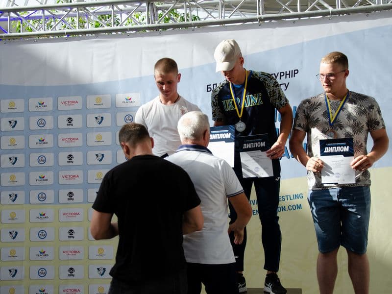 Благодійний турнір з армрестлінгу на підтримку ЗСУ