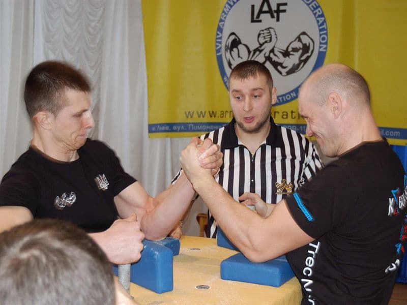 Чемпіонат Львівської області серед дорослих 2012