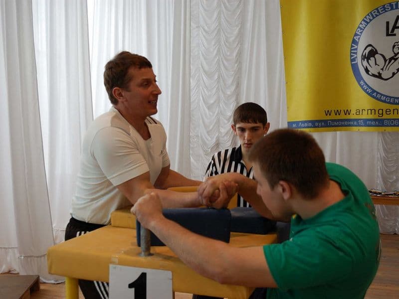 Чемпіонат Львівської області серед дорослих 2012