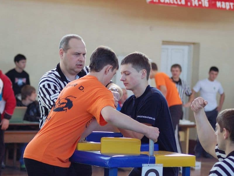 Чемпіонат України серед юнаків та юніорів 2012