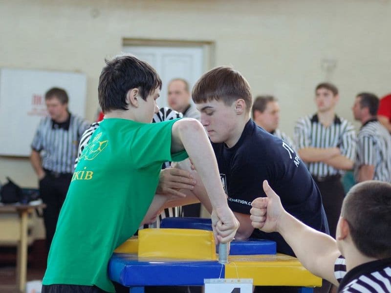 Чемпіонат України серед юнаків та юніорів 2012