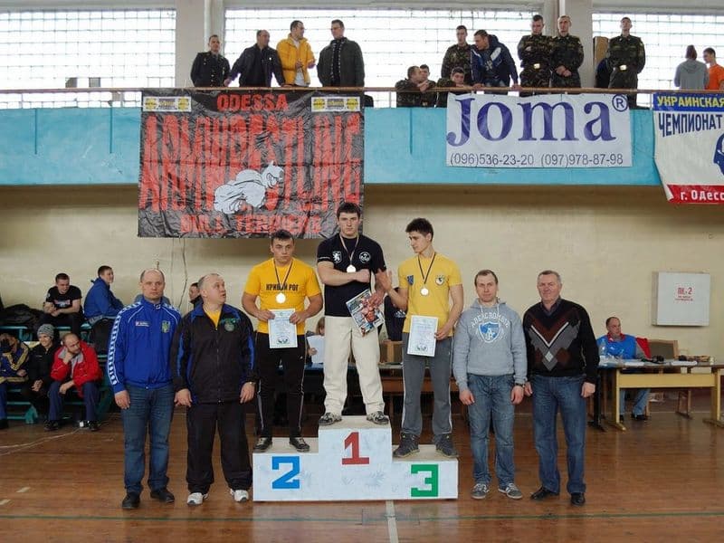 Чемпіонат України серед юнаків та юніорів 2012