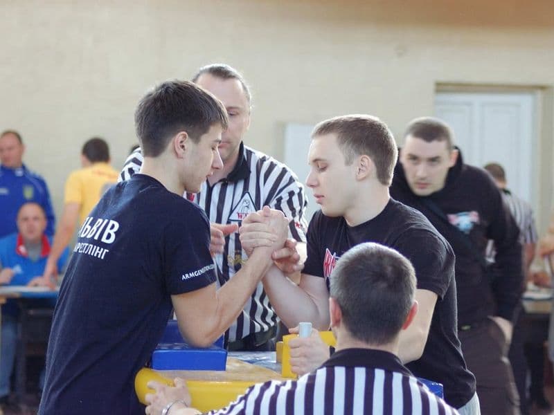 Чемпіонат України серед юнаків та юніорів 2012