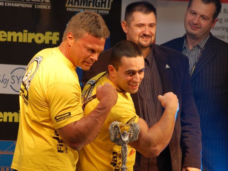 Злотий Тур (Права рука) 2009