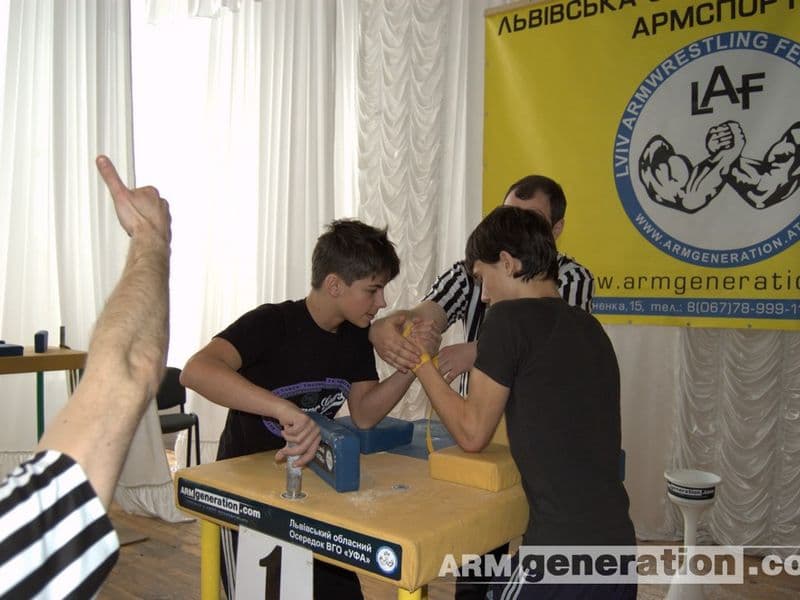 Чемпіонат Львівської області серед юнаків та дівчат 2013