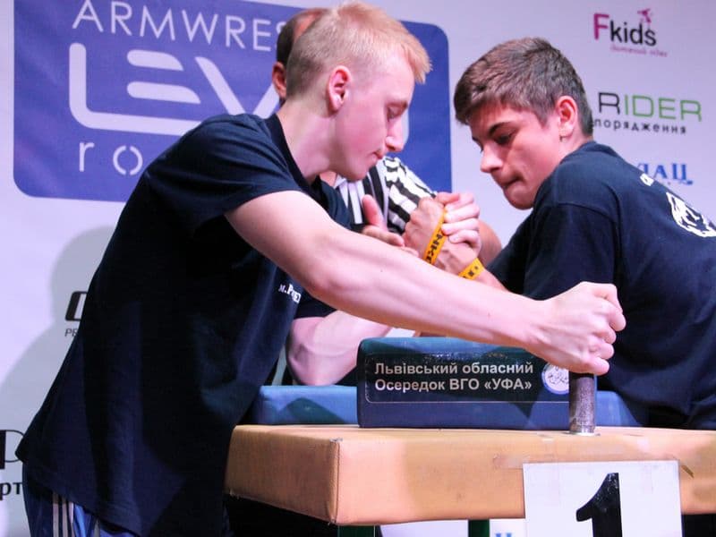 Level Room Cup 2015