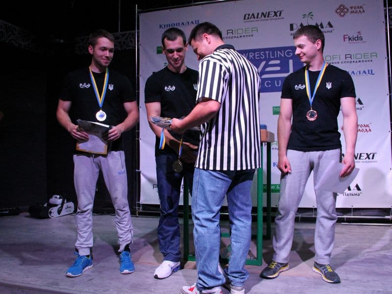 Level Room Cup 2015