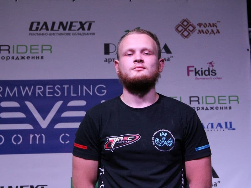 Level Room Cup 2015