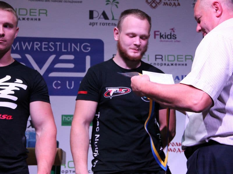 Level Room Cup 2015