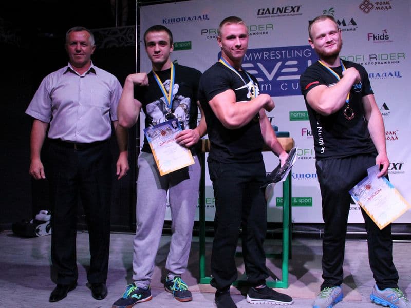 Level Room Cup 2015