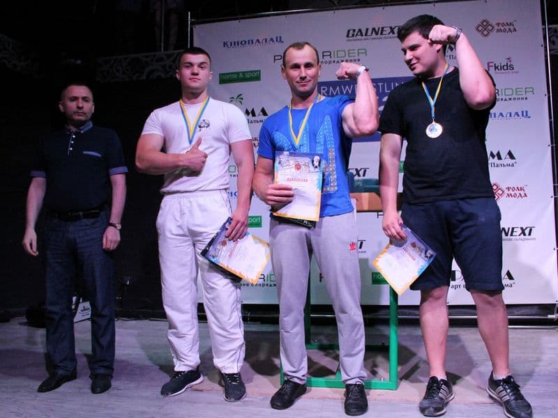 Level Room Cup 2015
