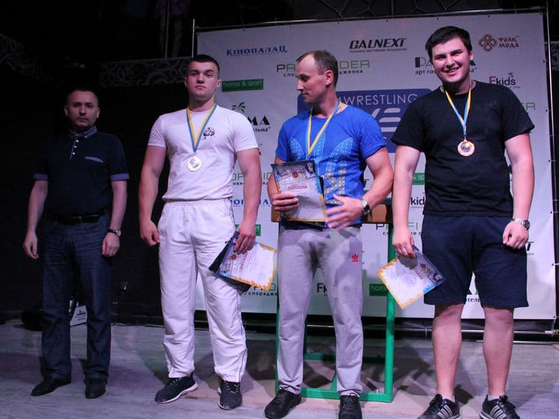 Level Room Cup 2015