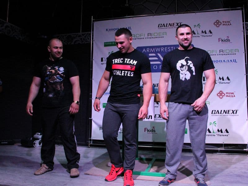Level Room Cup 2015