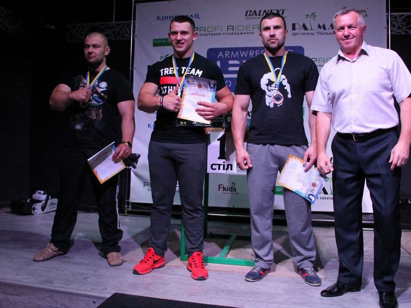 Level Room Cup 2015