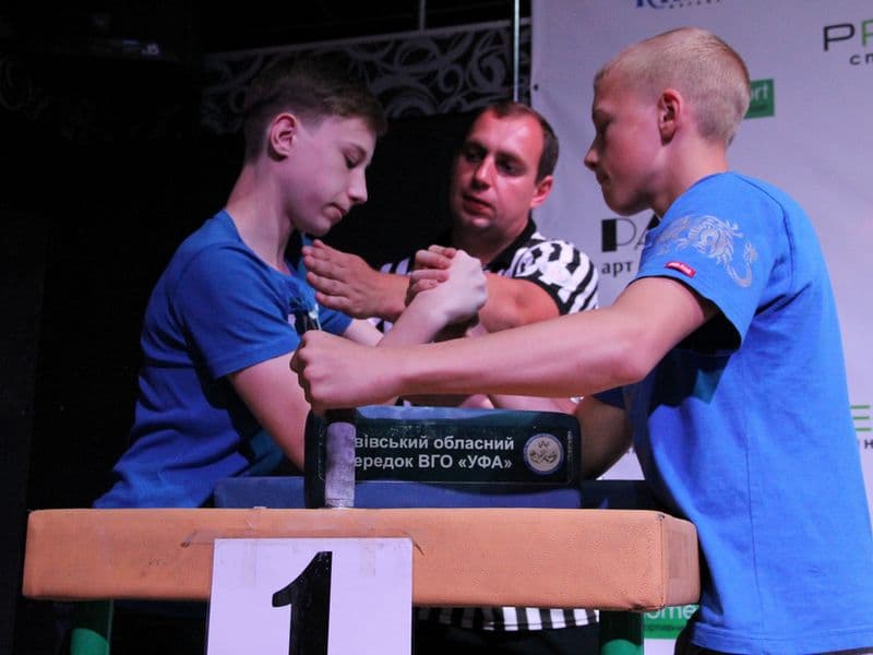 Level Room Cup 2015