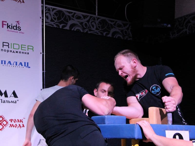 Level Room Cup 2015