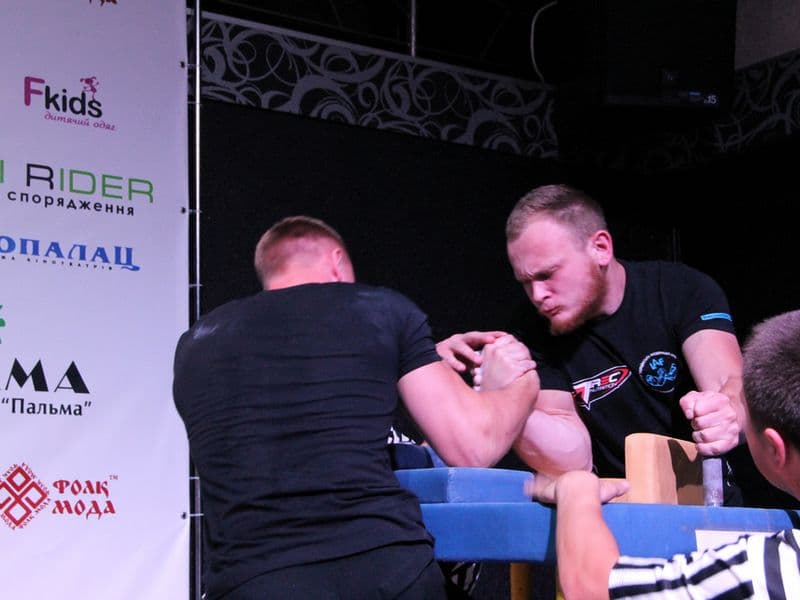 Level Room Cup 2015