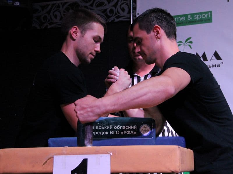 Level Room Cup 2015