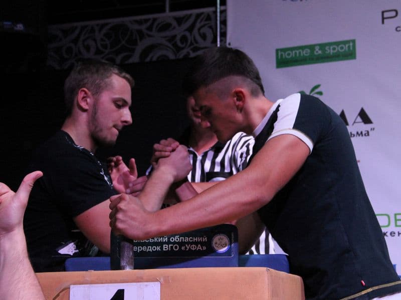 Level Room Cup 2015